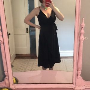 Amour Vert Varden Silk Wrap Dress